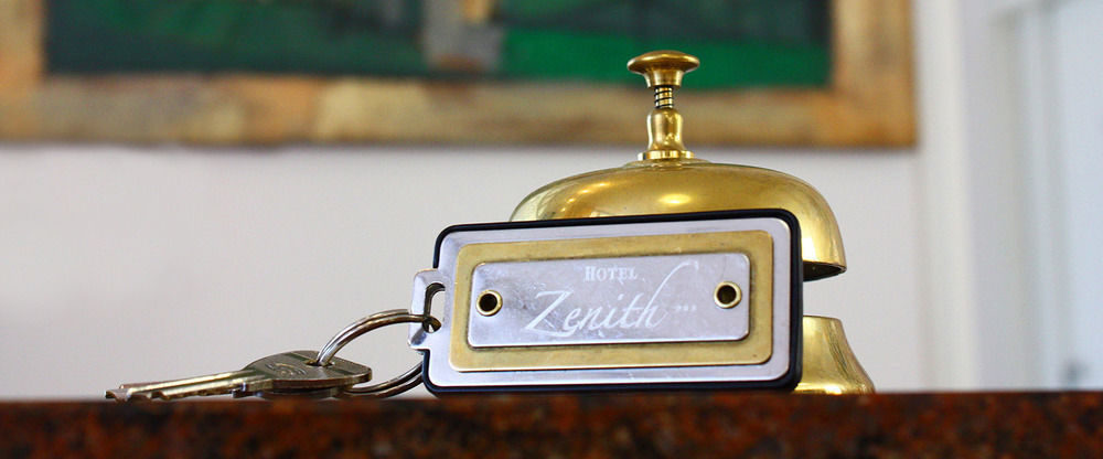 Hotel Meuble Zenith ลินญาโน ซับเบียโดโร ภายนอก รูปภาพ